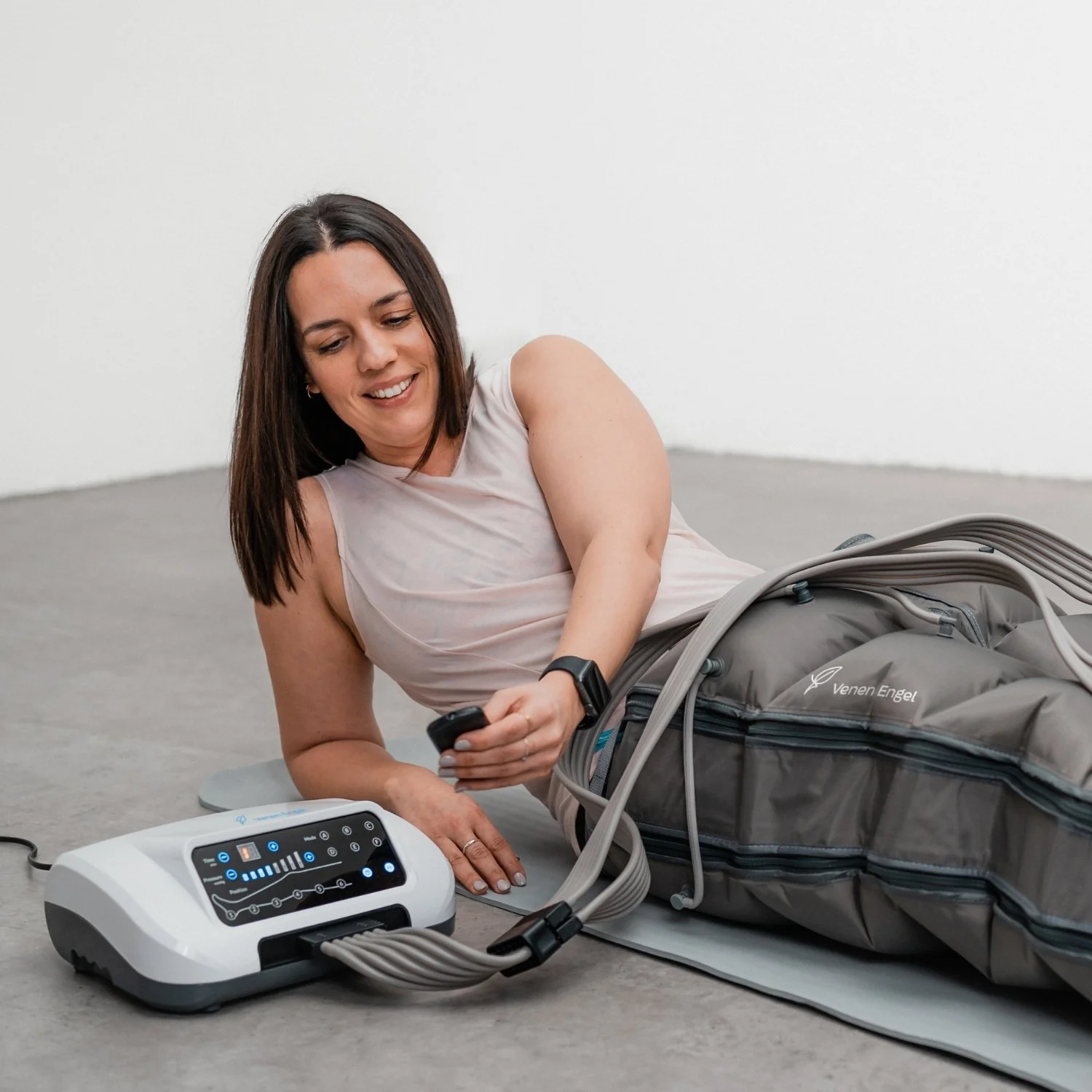 Venen Engel 6 Premium mit Beinmanschetten (Miete) - Image 5